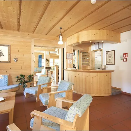 Hotel Meisules 3*